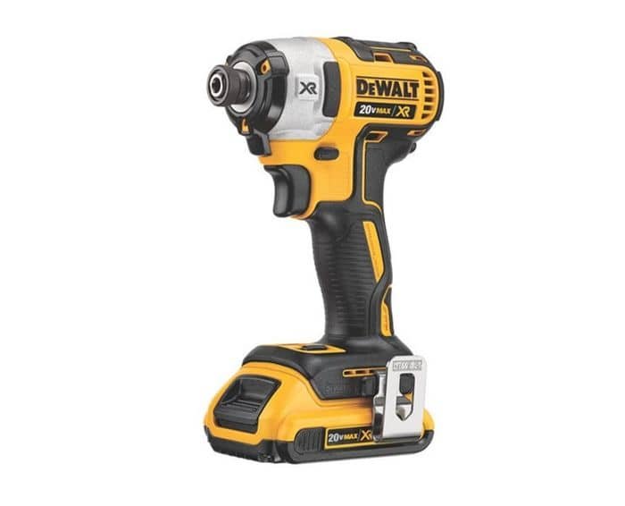 DeWalt DCF887D2 recenze