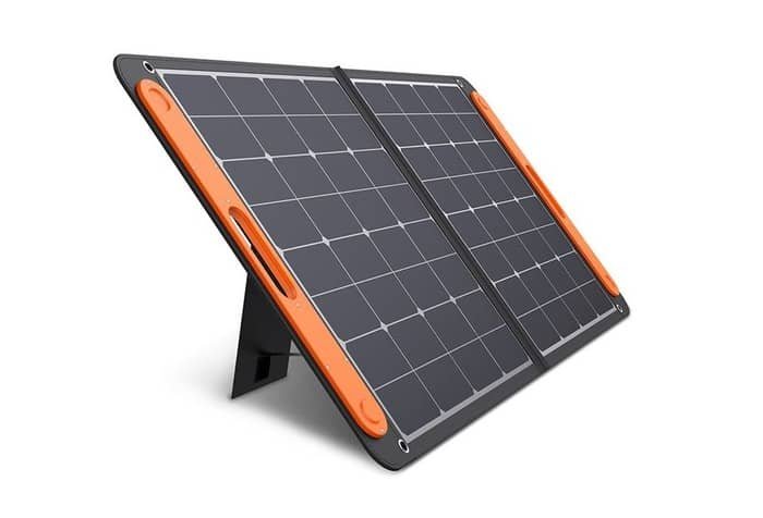 Jackery SolarSaga recenze