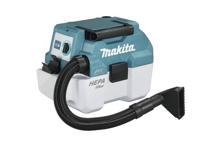 Makita DVC750LZX1 recenze