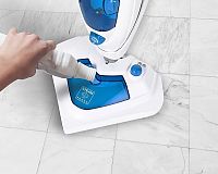 Parní mop s trojúhelníkovou hlavicí Tesla SteamPower FX30