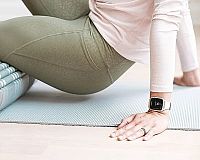 Dámské smart hodinky Garmin Venu Sq