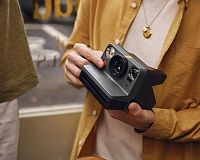 Instantní fotoaparát Polaroid Now recenze