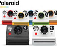 Instantní fotoaparát Polaroid Now barvy