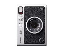 Instantní fotoaparát Fujifilm Instax Mini EVO recenze