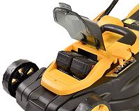 Akumulátorová sekačka Riwall PRO RALM 3820