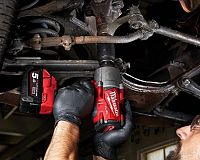 Rázový utahovák Milwaukee M18 FHIWF12-502X recenze