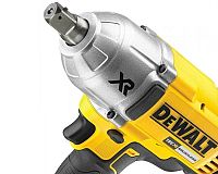 Rázový utahovák DeWalt DCF899P2