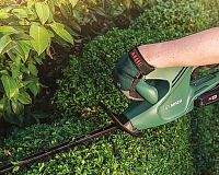 Aku nůžky na živý plot Bosch EasyHedgeCut 18-45