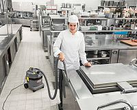 Vysavač Kärcher NT 22/1 Ap Te L recenze