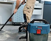 Akumulátorový vysavač Bosch GAS 18V-10 L Professional recenze