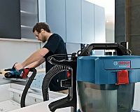 Průmyslový vysavač Bosch GAS 18V-10 L Professional recenze
